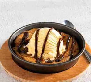 Chili’s Skillet Chocolate Chip Cookie